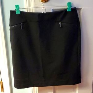 Form fitting black skirt